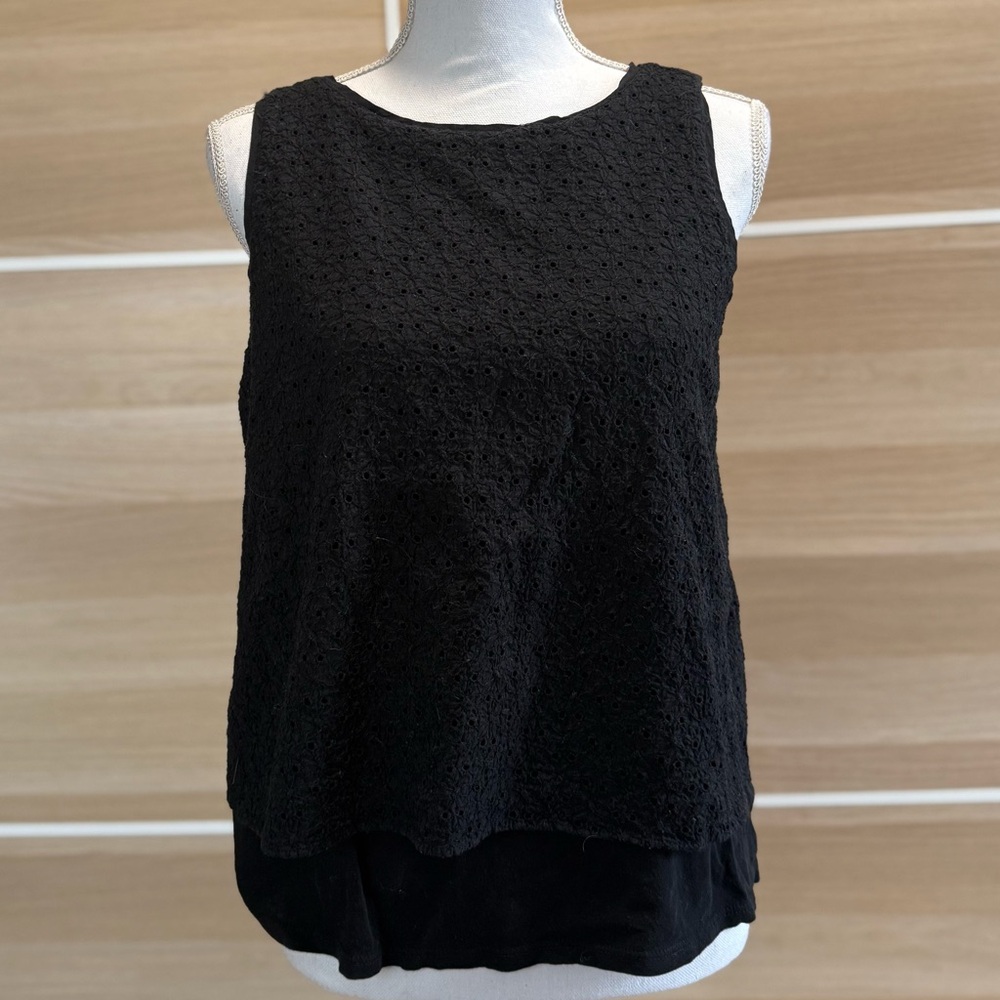 LOFT eyelet sleeveless blouse